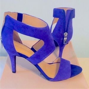 BCBGeneration Cobalt blue wide strap faux suede sandal heels size 8.5